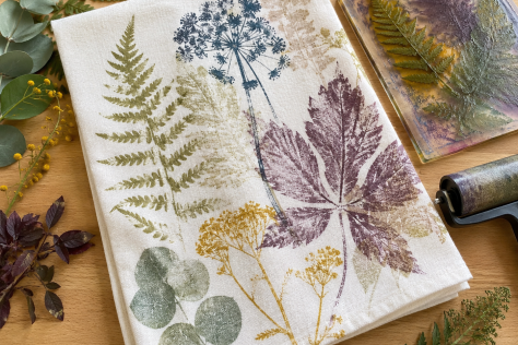 SHOP botanical prints on tea towel