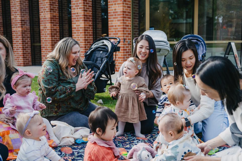 mums, bubs and bubbles